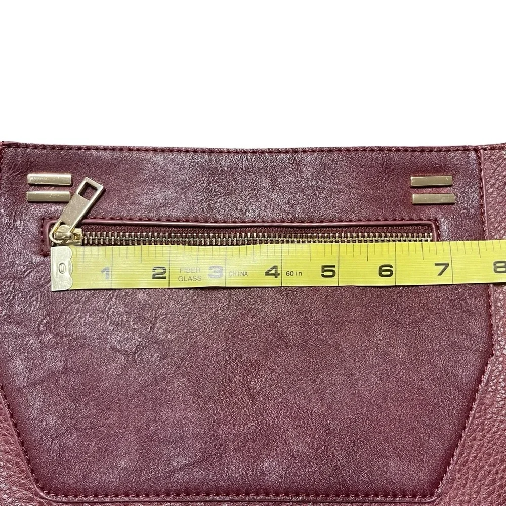 Sole Society Burgundy Faux Leather Wristlet Clutch Animal Print Lining Gold Zip